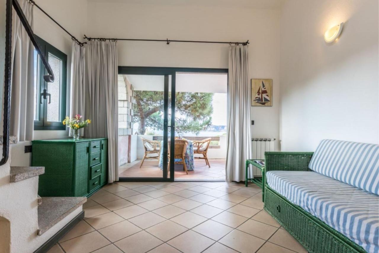 Aparthotel Baia Del Faro Palau Exteriér fotografie