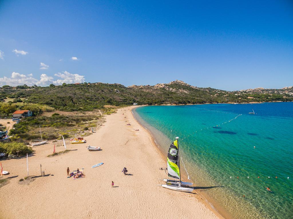 Aparthotel Baia Del Faro Palau Exteriér fotografie