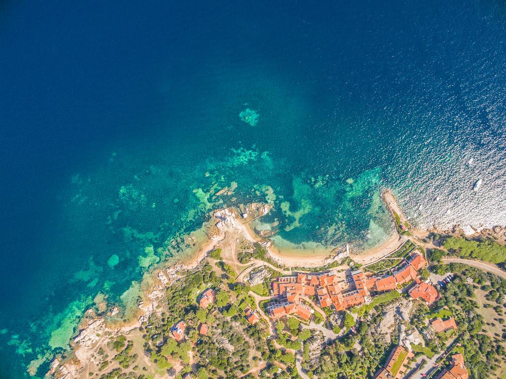 Aparthotel Baia Del Faro Palau Exteriér fotografie